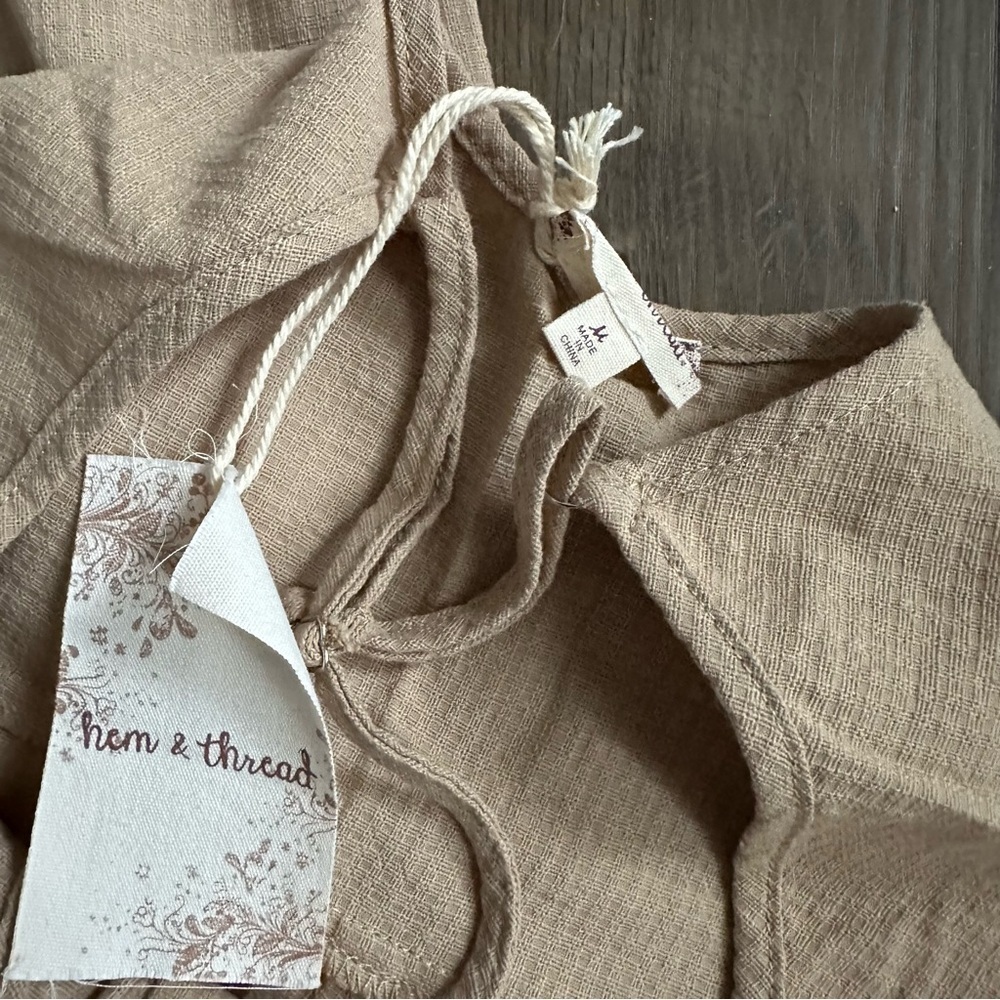 NWT Hem and Thread Easy Woven Jumpsuit - Size Medium - Picture 7 of 9